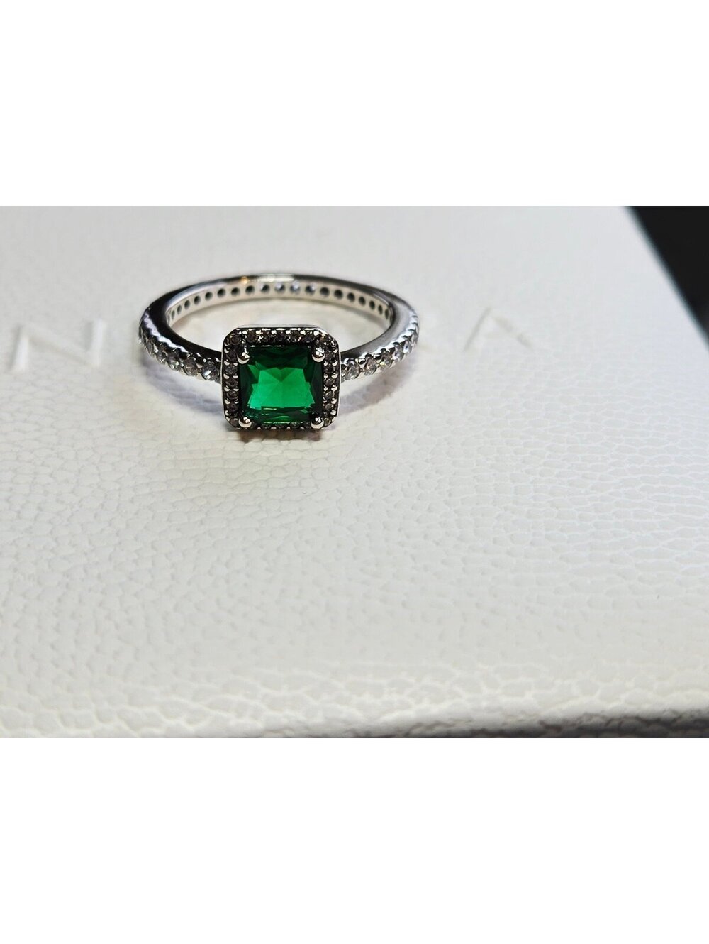 Pandora  s925 ale cubic zirconia  ring